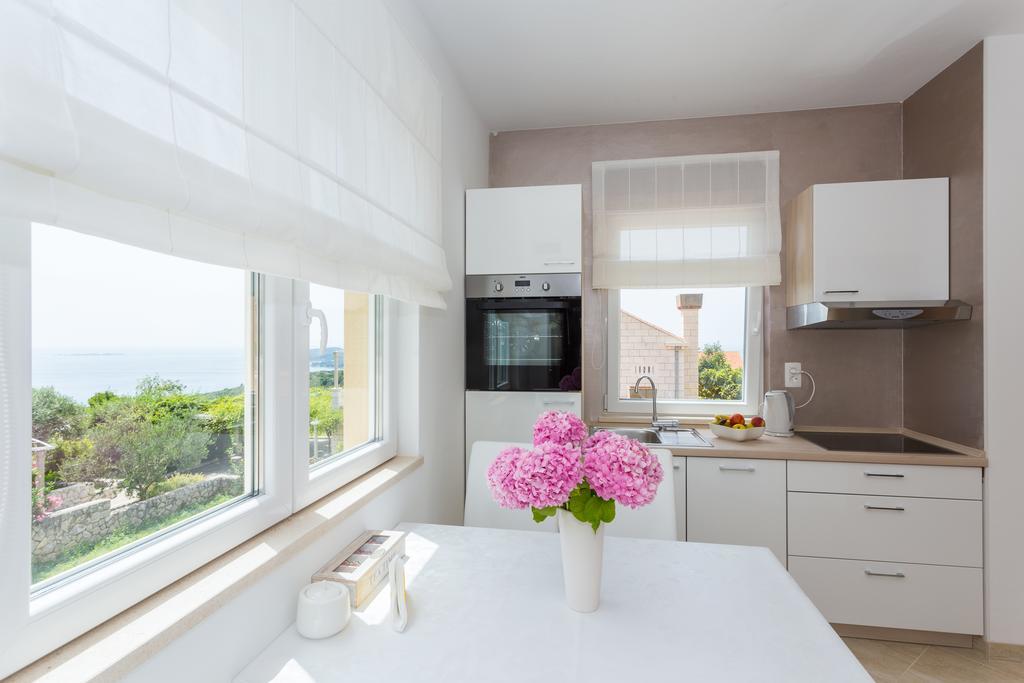 Apartment & Room Ladisic Orasac Exterior photo
