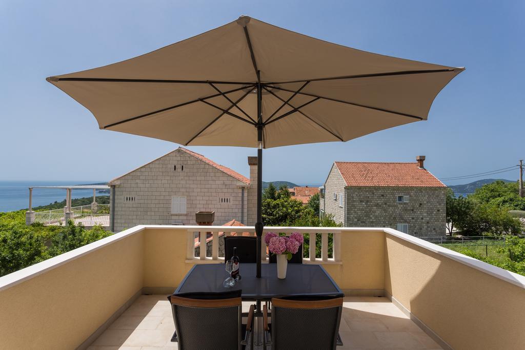 Apartment & Room Ladisic Orasac Exterior photo